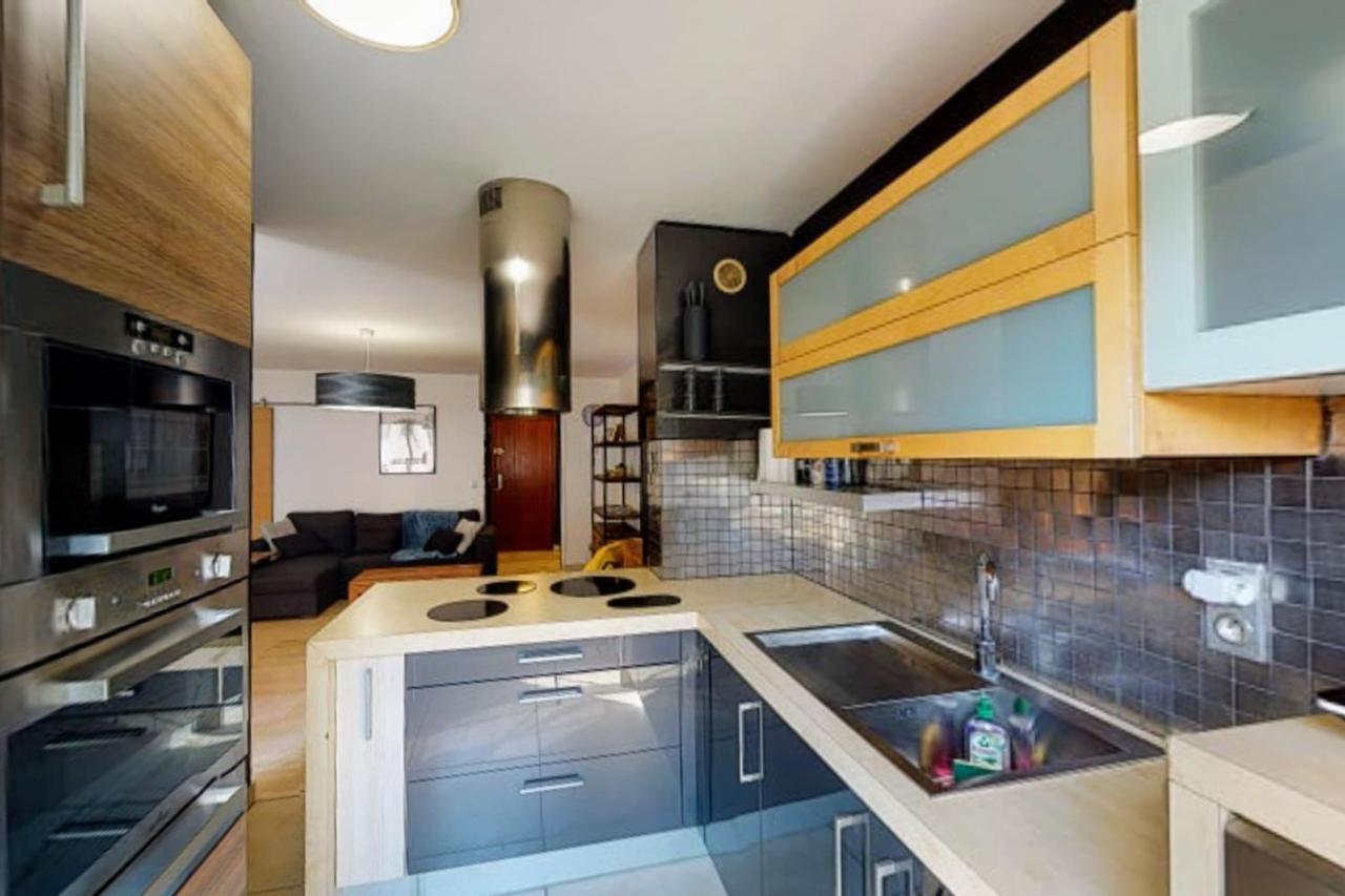 Le Jean-Jacques Rousseau - 2 Rooms By The Canal In The Heart Of アヌシー エクステリア 写真